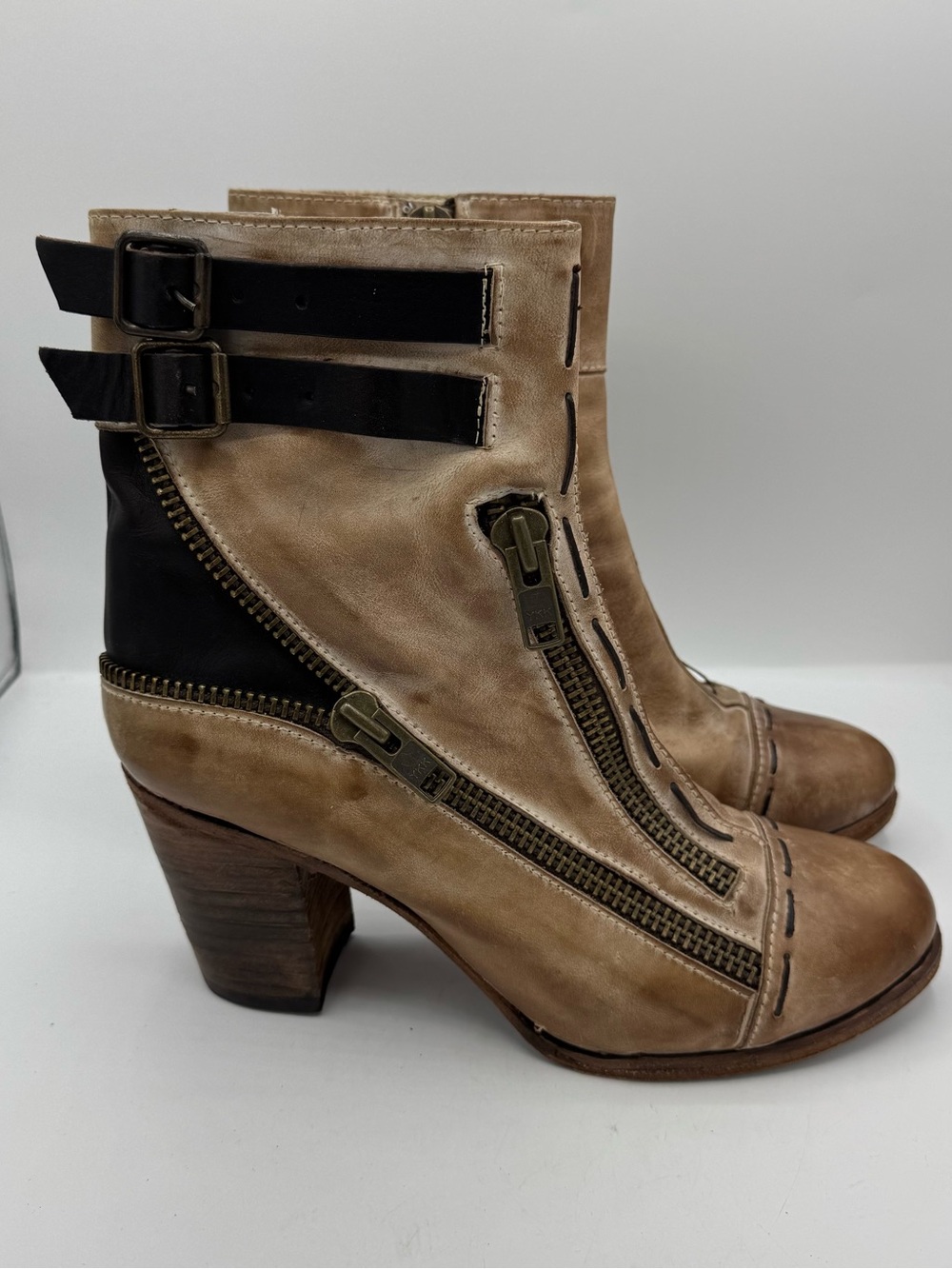 Freebird by Steven Dalton Bohemian Steampunk Zipper & Buckle Accents Bootie 11